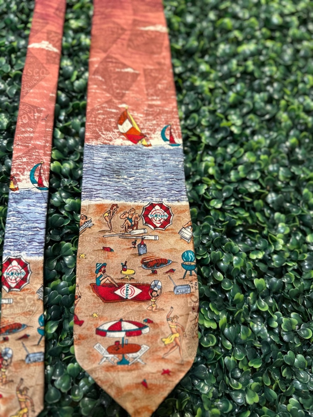 Beach Scene Silk Tie with Nautical Motif